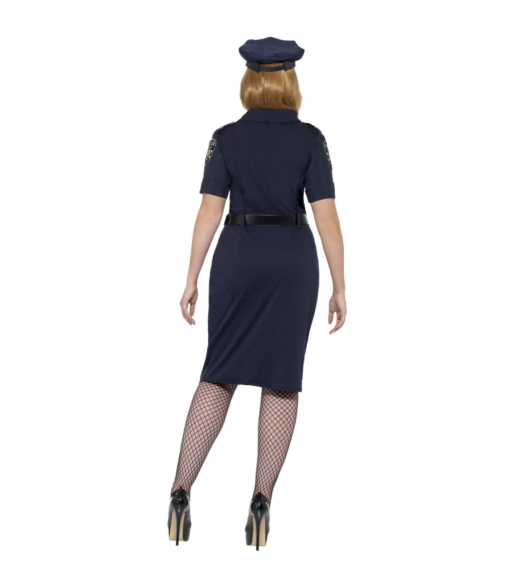 Policistka plus size