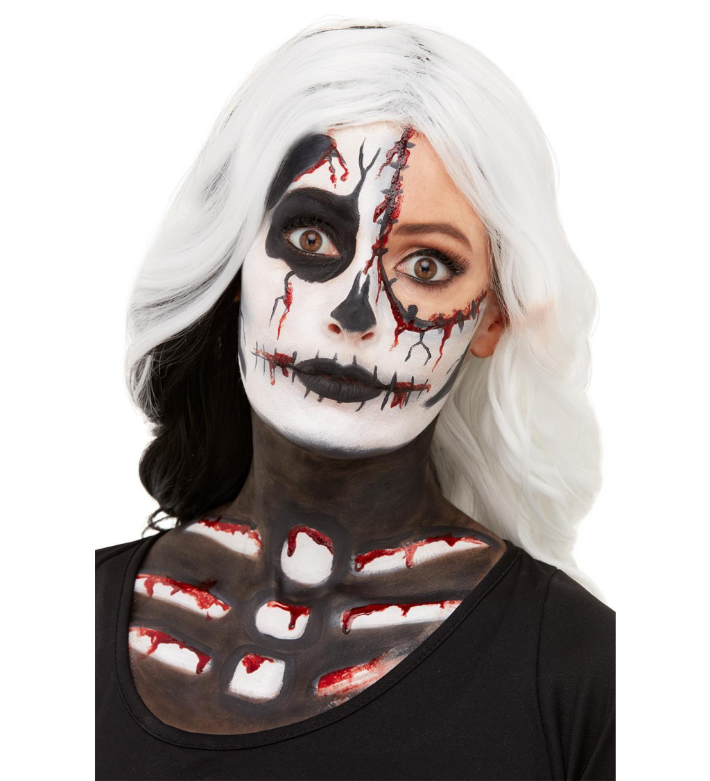 Skeleton aqua make up kit