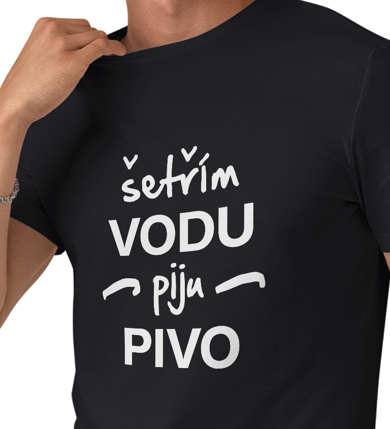 Pánské triko černé - Šetřím vodu, piju pivo